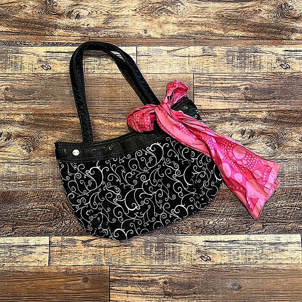 Thirty one purse